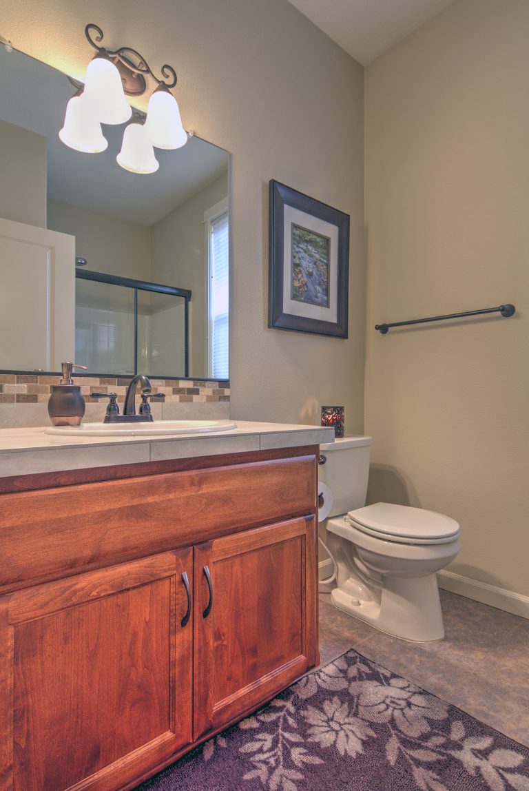 aIMG_4420_1_2_Interior 3